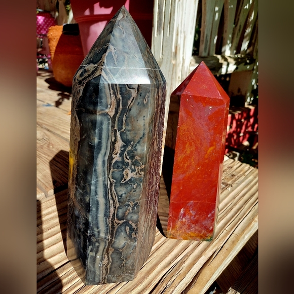 Huge Statement Piece Crystal Tower - Picture 5 of 9